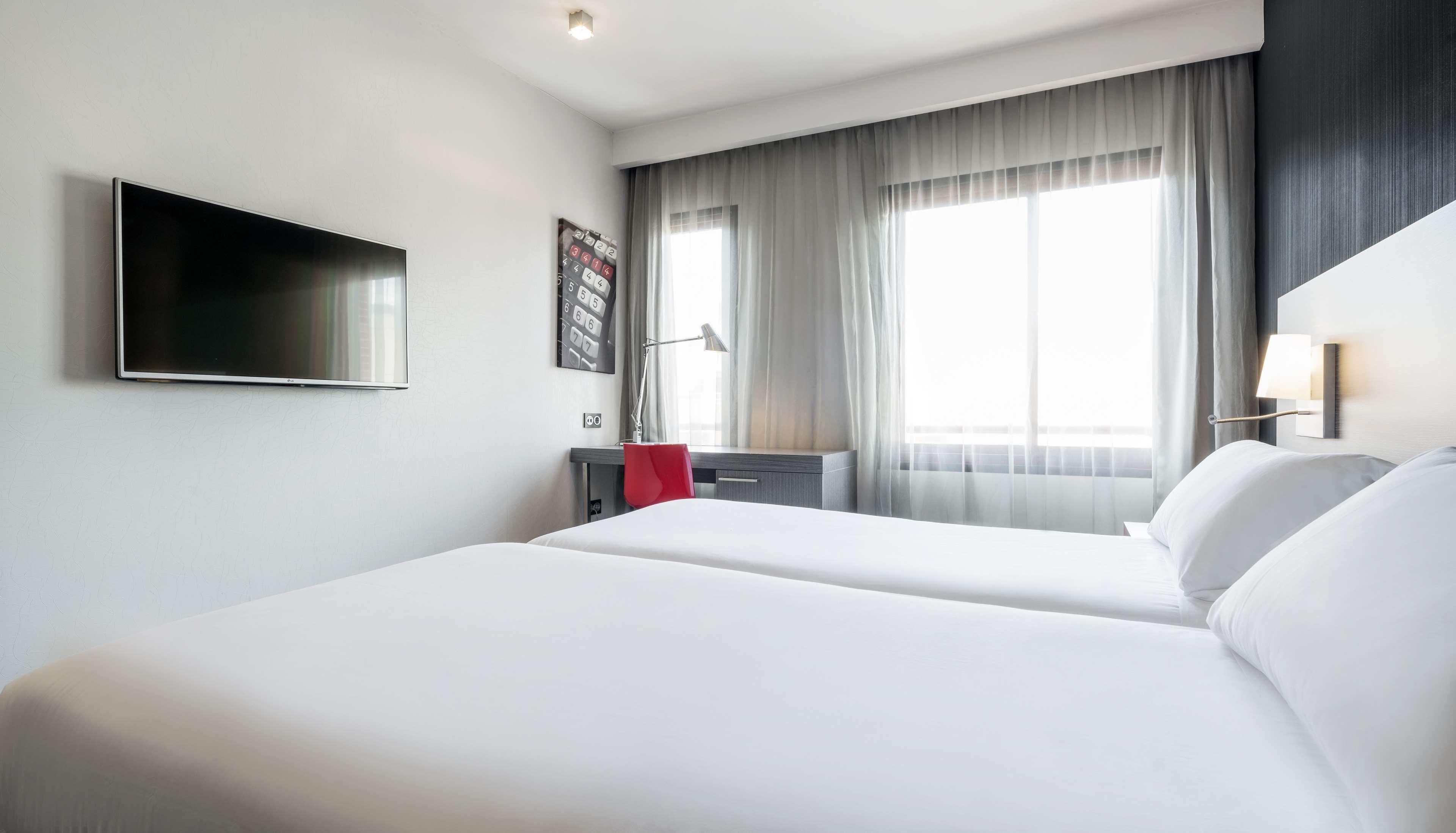 Ilunion Suites Madrid Kültér fotó