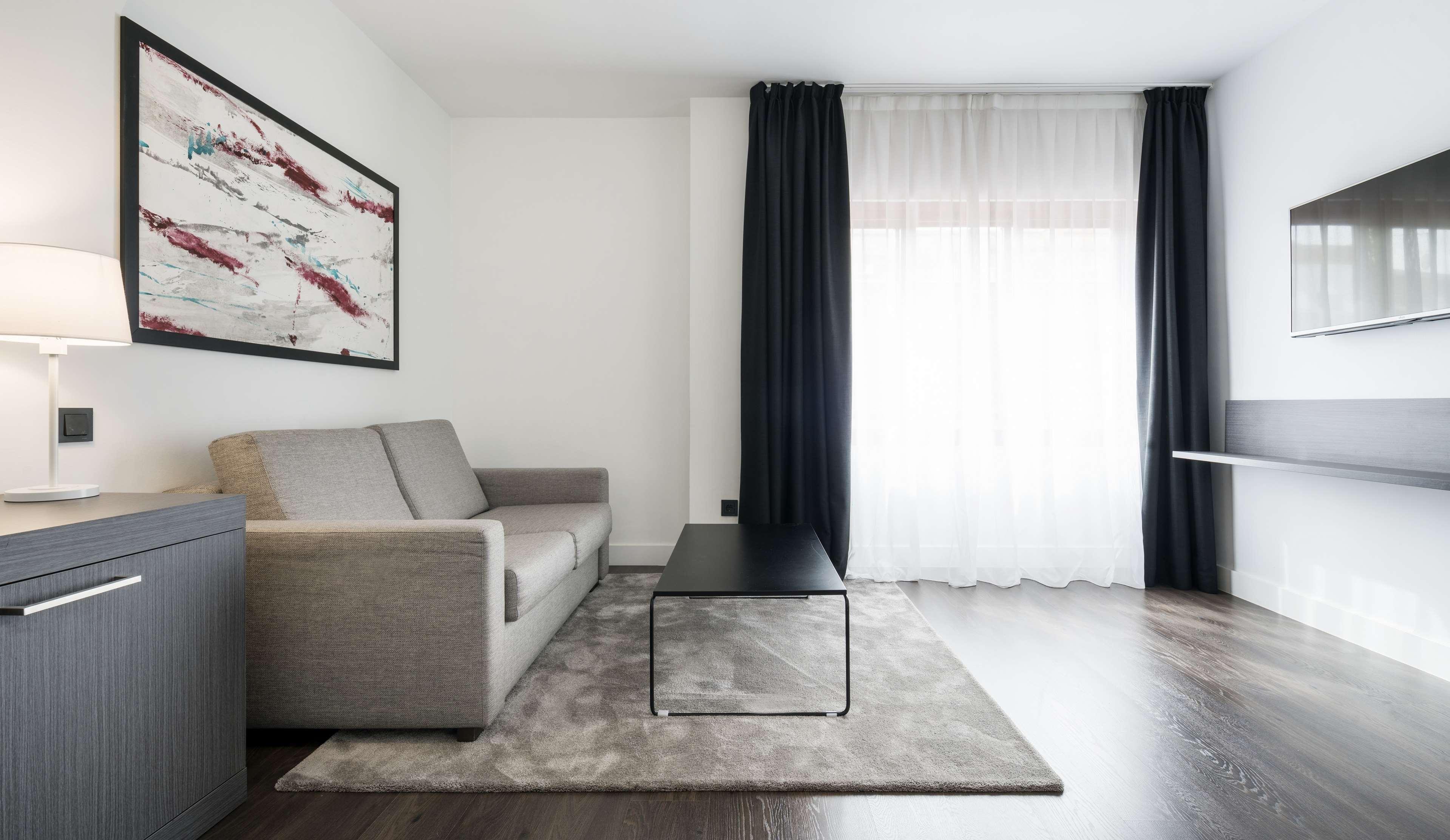 Ilunion Suites Madrid Kültér fotó