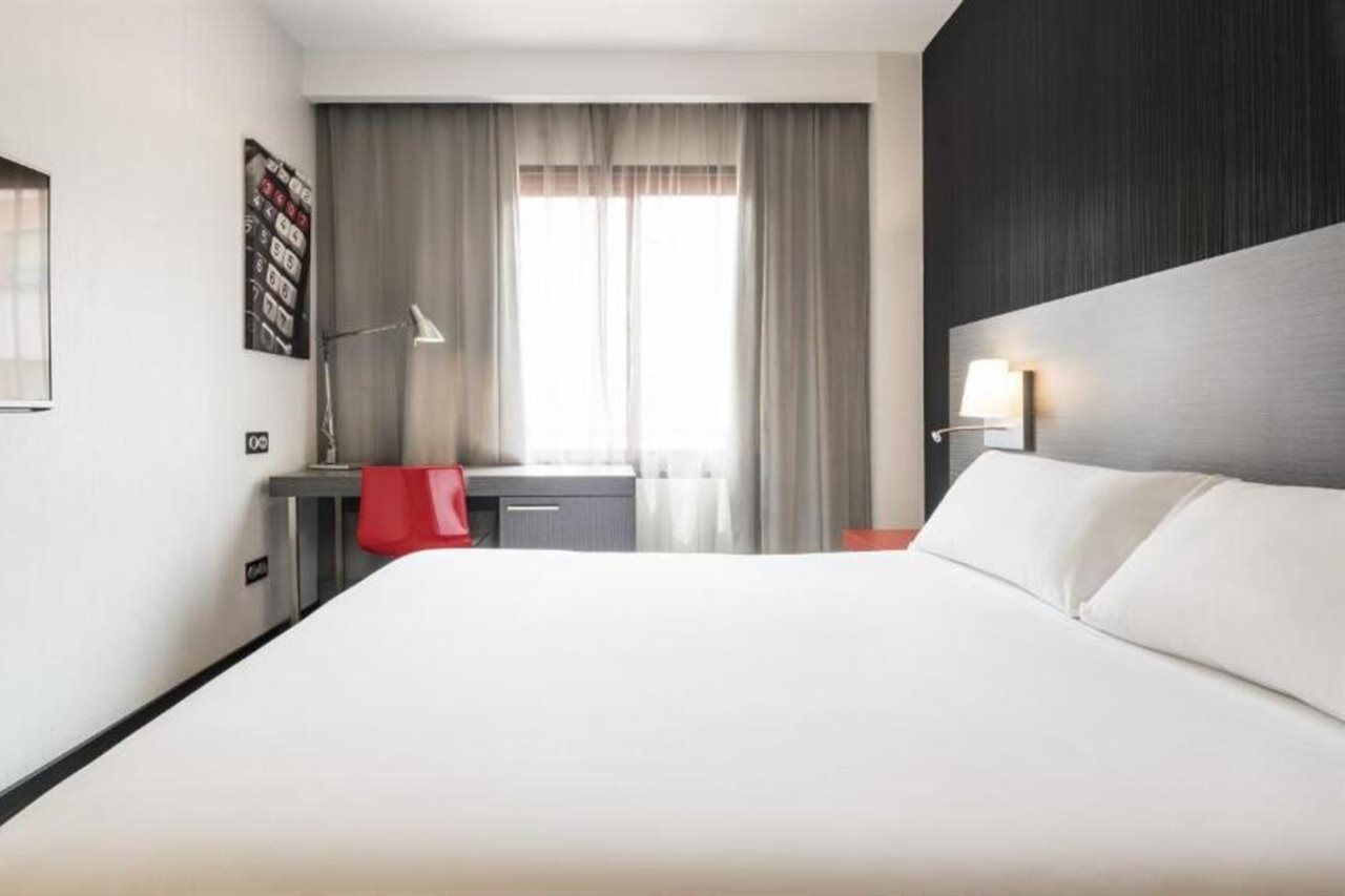 Ilunion Suites Madrid Kültér fotó