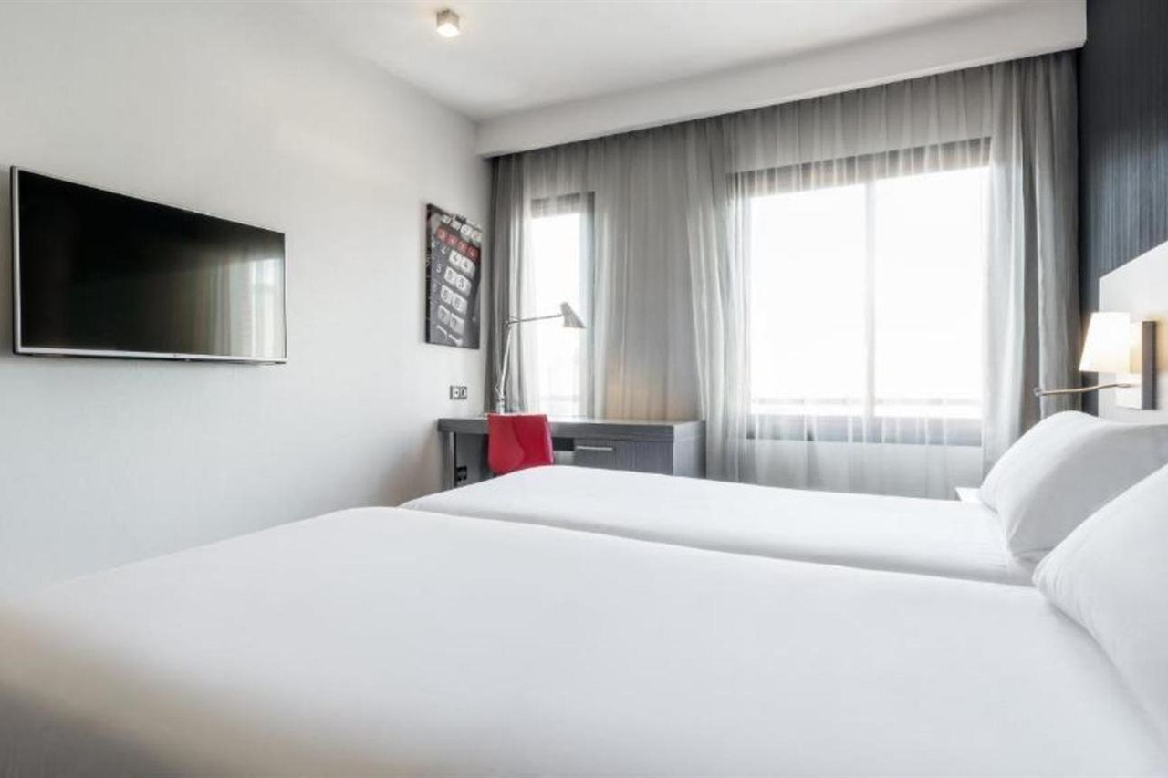 Ilunion Suites Madrid Kültér fotó